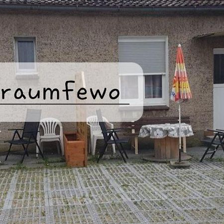 Einraum-Ferienwohnung 46M2 Eisenhuettenstadt-Diehlo Exterior photo